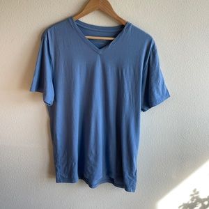 Everlane T-Shirt